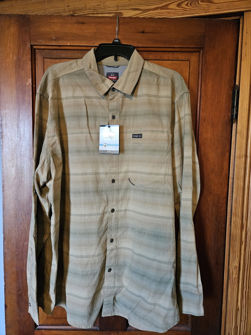 Wrangler Men’s Long-Sleeve Button-Up Shirt